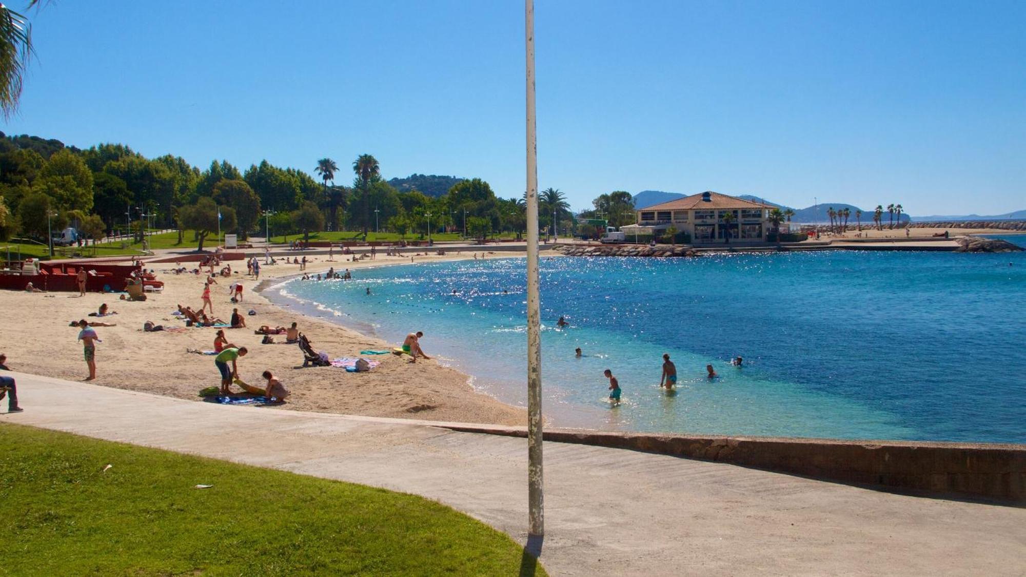 Chambre En Colocation Fille, Proche Mer, Climatisation Toulon Luaran gambar