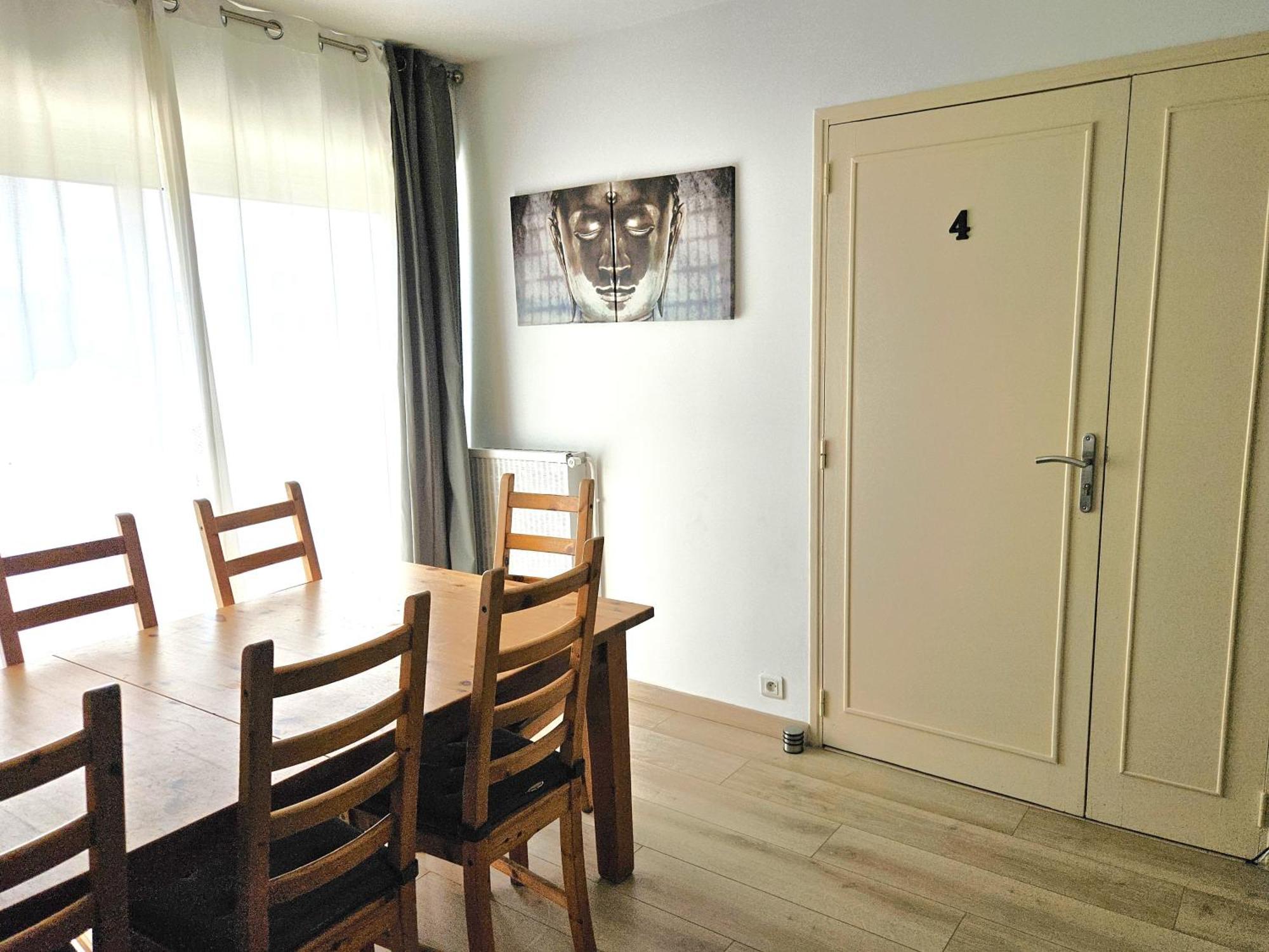 Chambre En Colocation Fille, Proche Mer, Climatisation Toulon Luaran gambar
